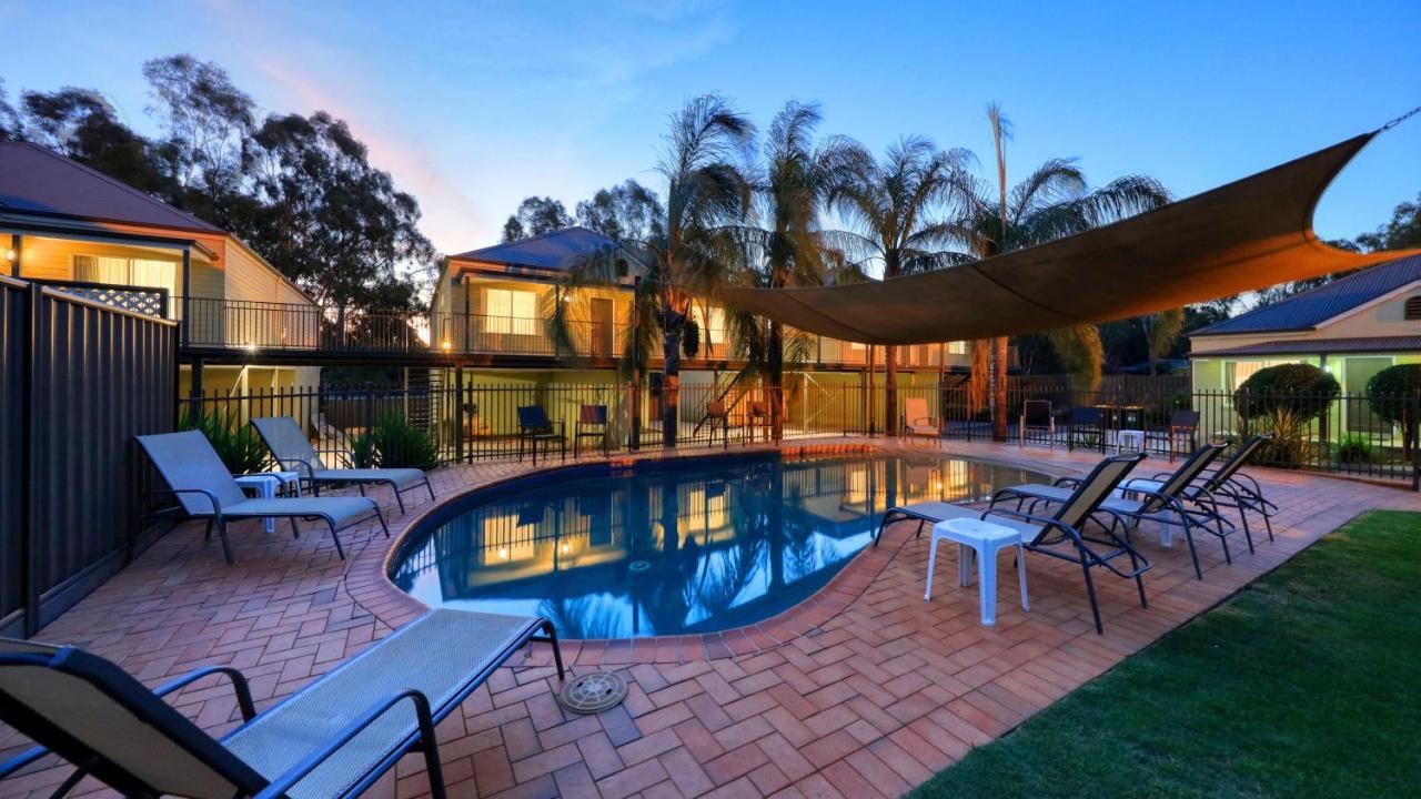 Bridges On Meninya Motel & Apartments Moama Exterior photo